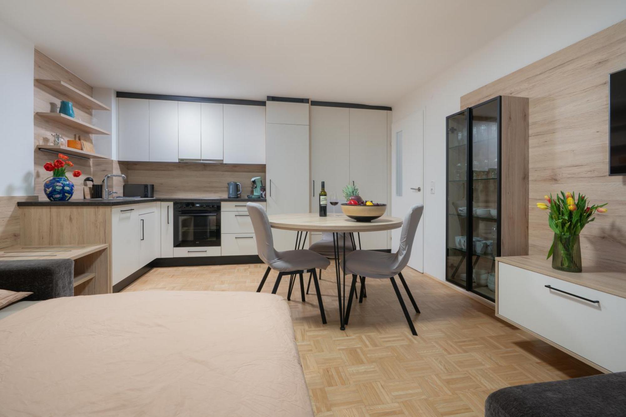Modern Apartment, Full Kitchen, For 6 그문덴 외부 사진